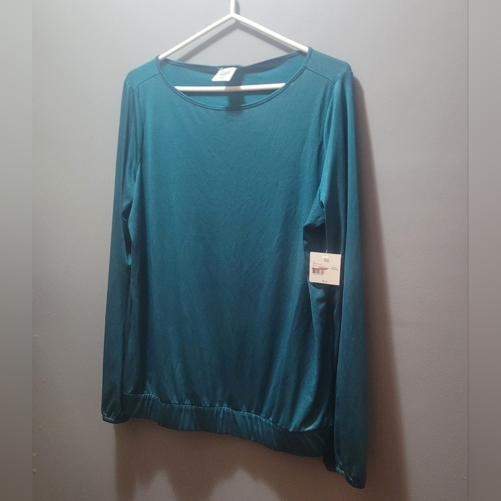 Kate Hill Teal Colored Long Sleeve Top